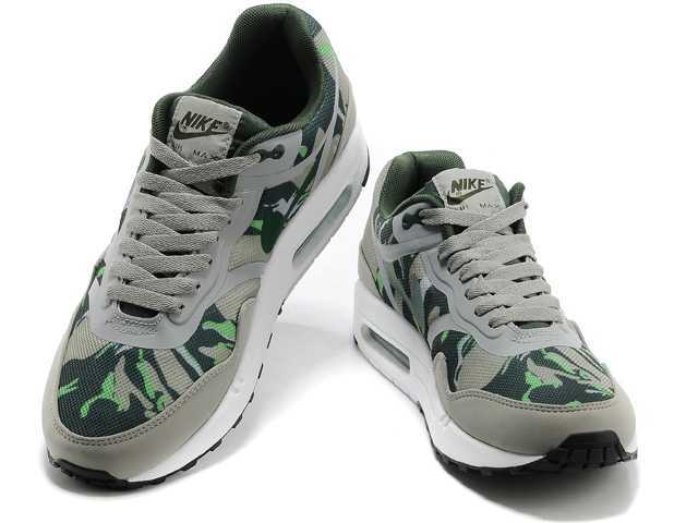 nike air max 87 4 chaussure air max foot locker.JPG